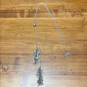 Elegant Silver Leaf Necklace